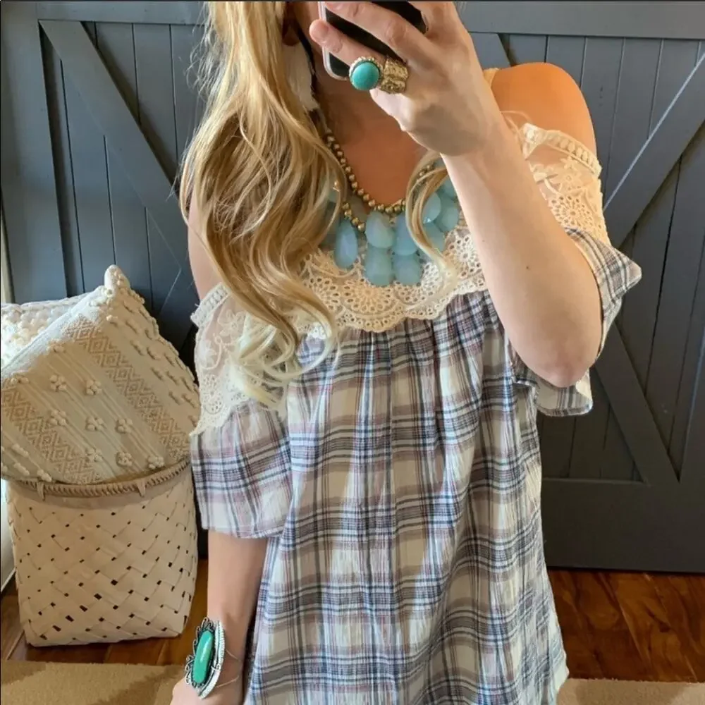 Soieblu cold shoulder